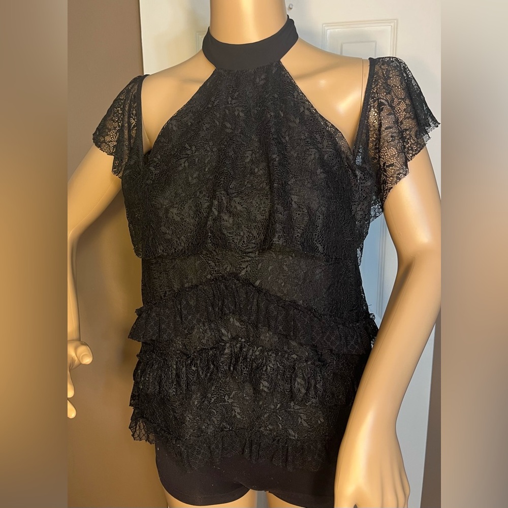 Zara Black Lace Ruffled Halter Neck Cold
Shoulder Top Size S - Picture 2 of 16